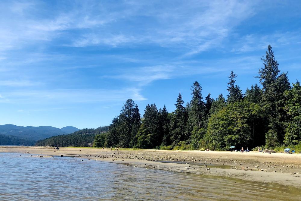 Porpoise Bay Provincial Park