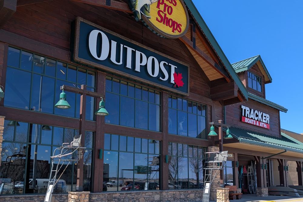 Bass Pro Shops