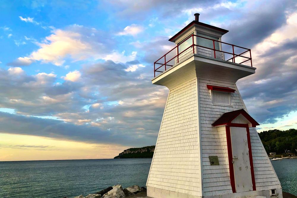 Lion's Head Harbour Lighthouse