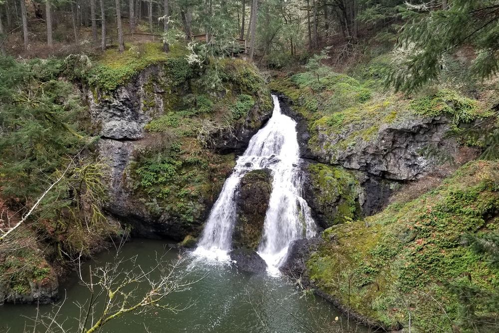 Sitting Lady Waterfall