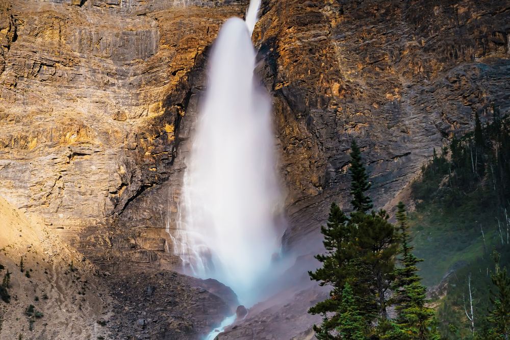 Takakkaw Falls