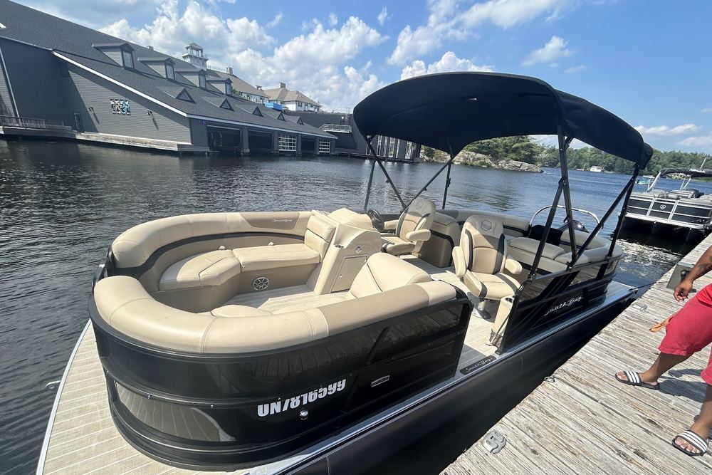 BOAT RENTALS CANADA