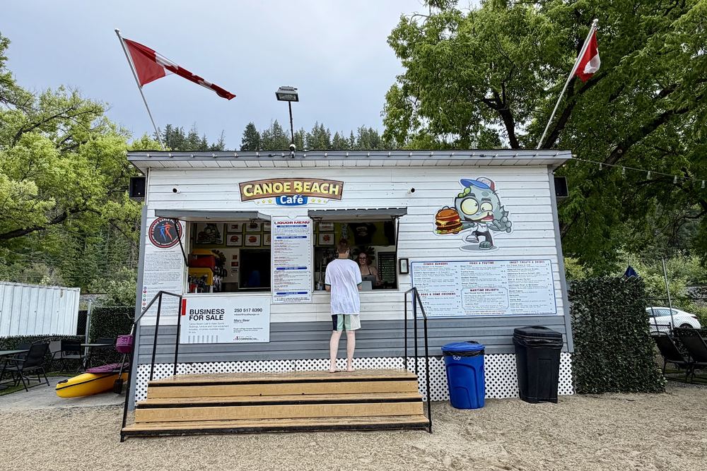 Canoe Beach Cafe & Water Sports