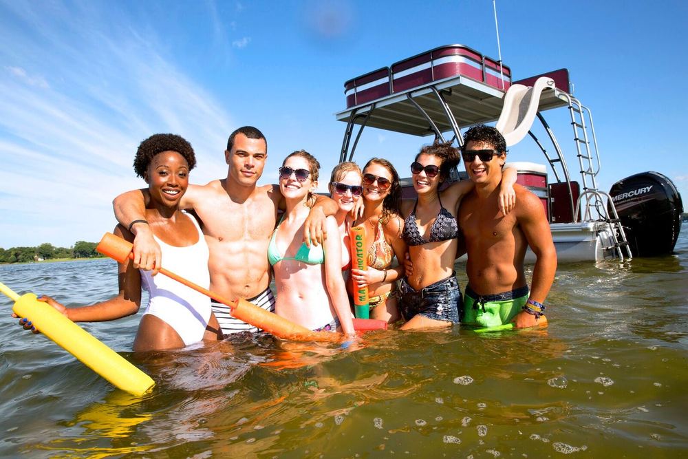 Kickin' Back Boat Rentals Ltd