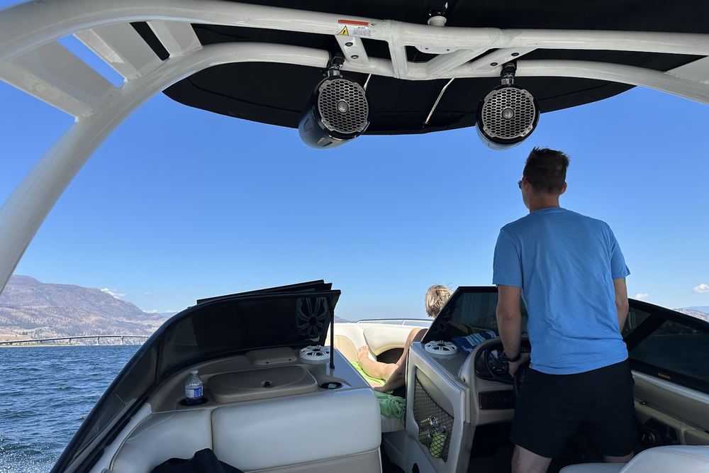 WildWake Boat Rentals